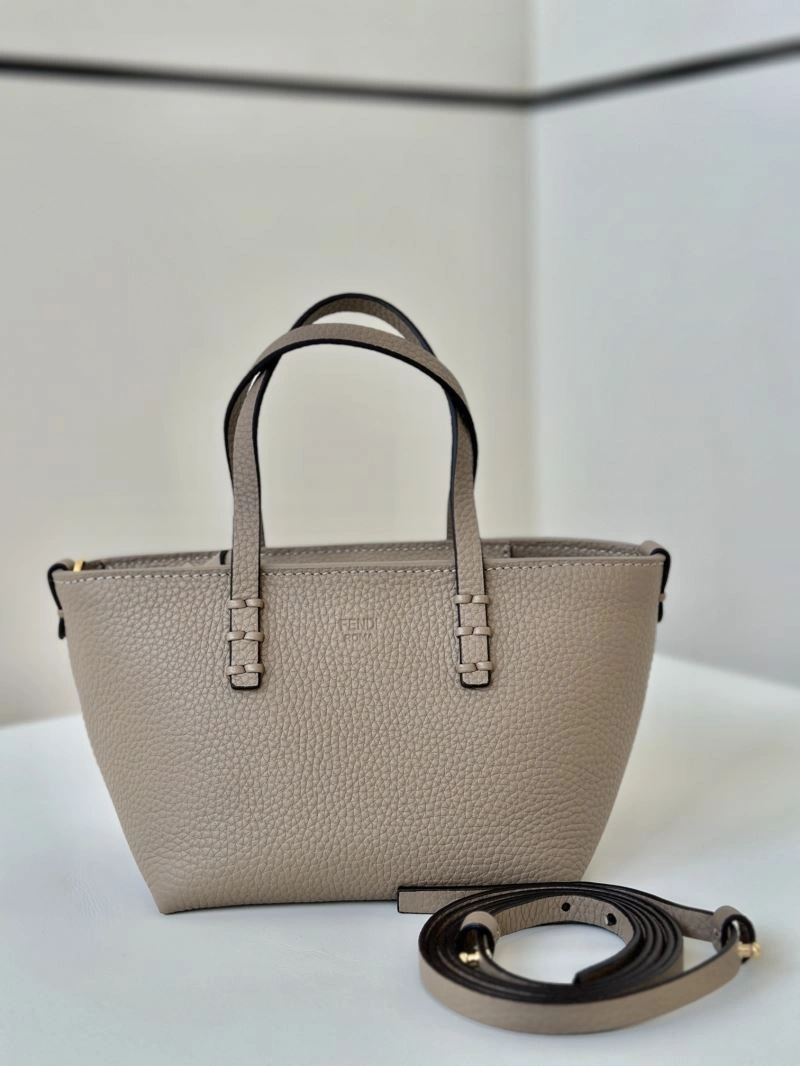 Fendi Shopping Bags AllSeason 57443