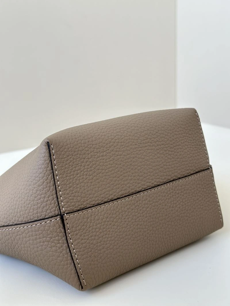 Fendi Shopping Bags AllSeason 57443
