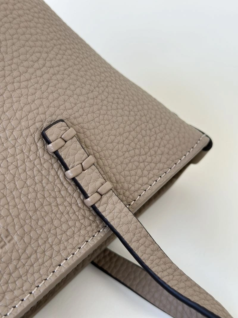 Fendi Shopping Bags AllSeason 57443
