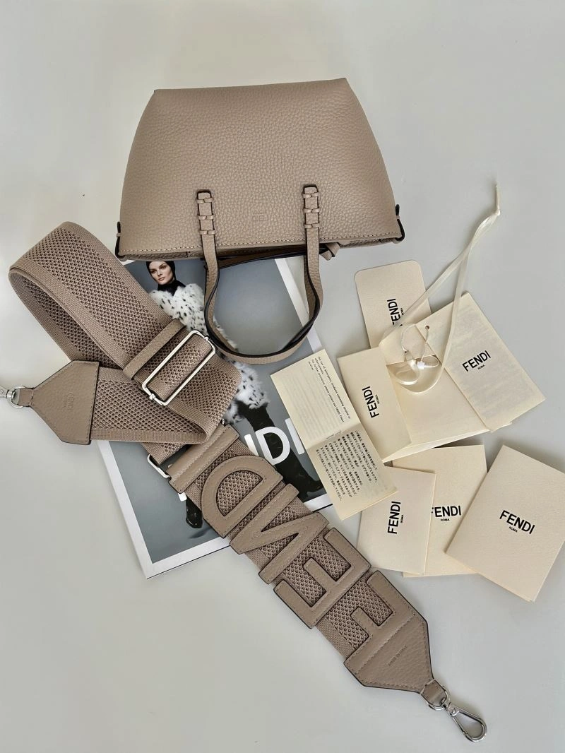 Fendi Shopping Bags AllSeason 57443