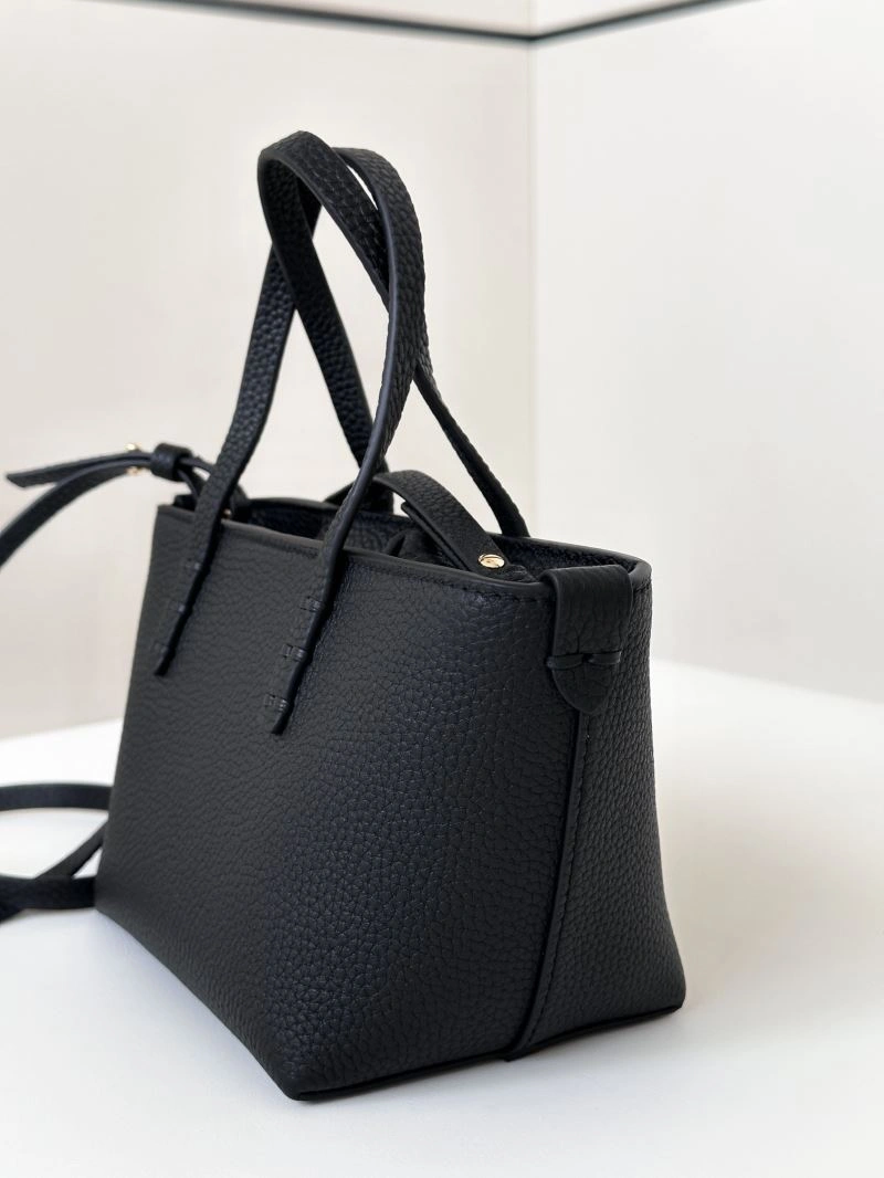 Unisex Fendi Shopping Bags 57442