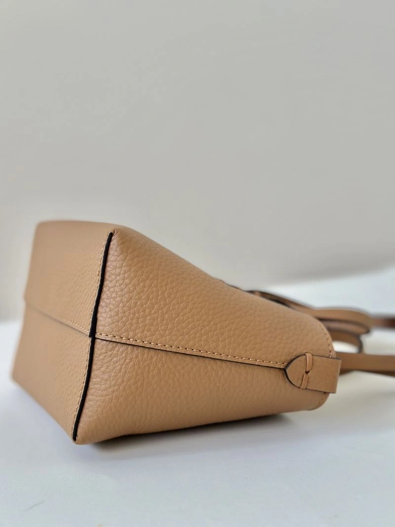 Fendi Shopping Bags Refined 57441
