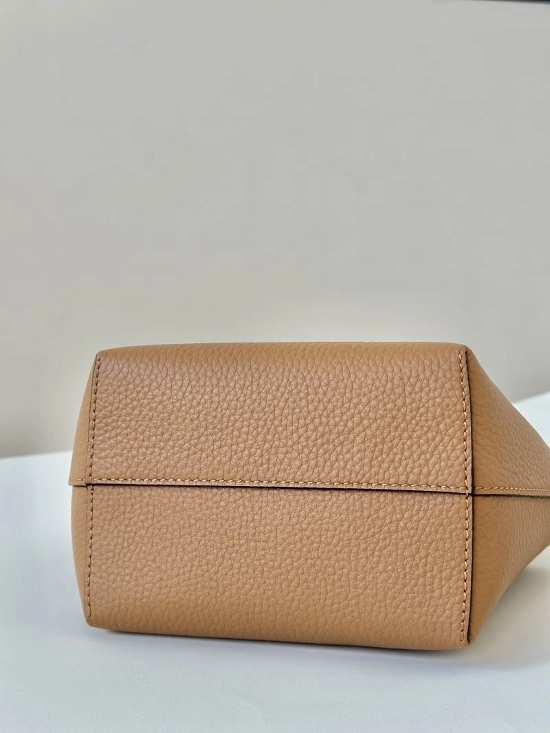 Fendi Shopping Bags Refined 57441