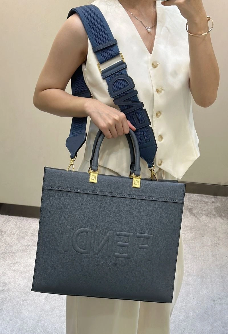 Fendi Shopping Bags DailyWear 57438