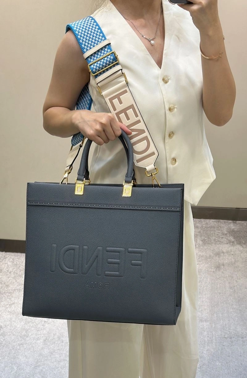 Fendi Shopping Bags DailyWear 57438