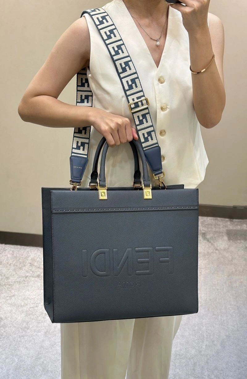 Fendi Shopping Bags DailyWear 57438