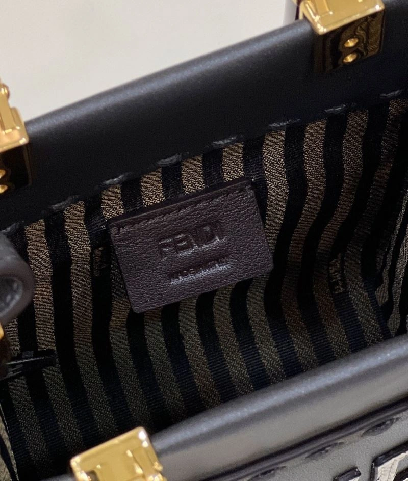 Fendi Shopping Bags Vibrant 57434