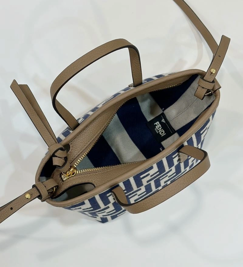 ZipUp Fendi Shopping Bags 57427