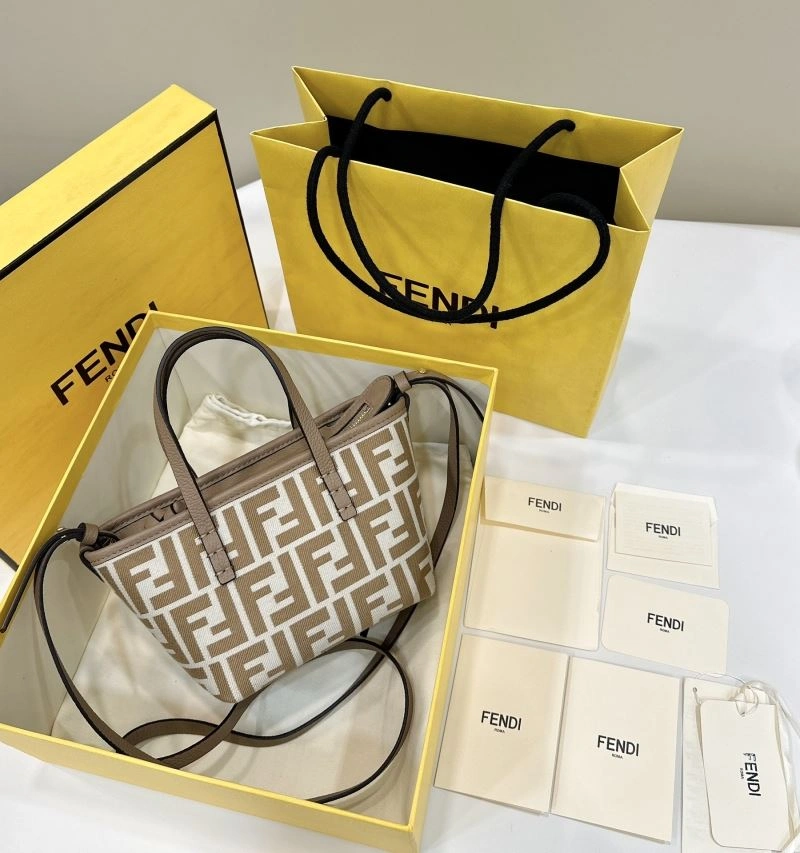 Stylish Fendi Shopping Bags 57428