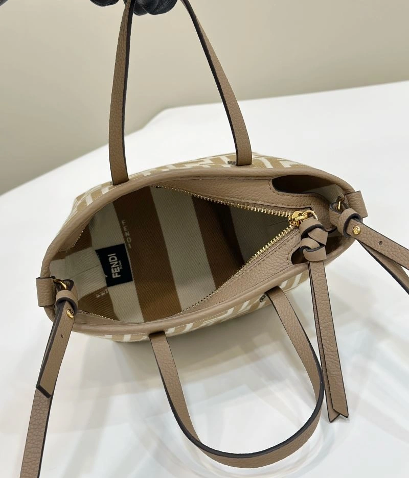 Stylish Fendi Shopping Bags 57428
