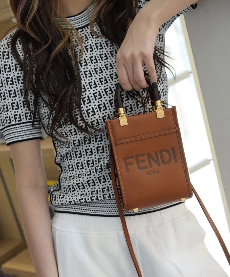 Fendi Shopping Bags Classic 57447