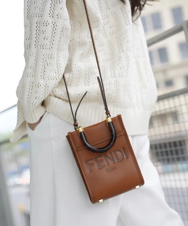 Fendi Shopping Bags Classic 57447