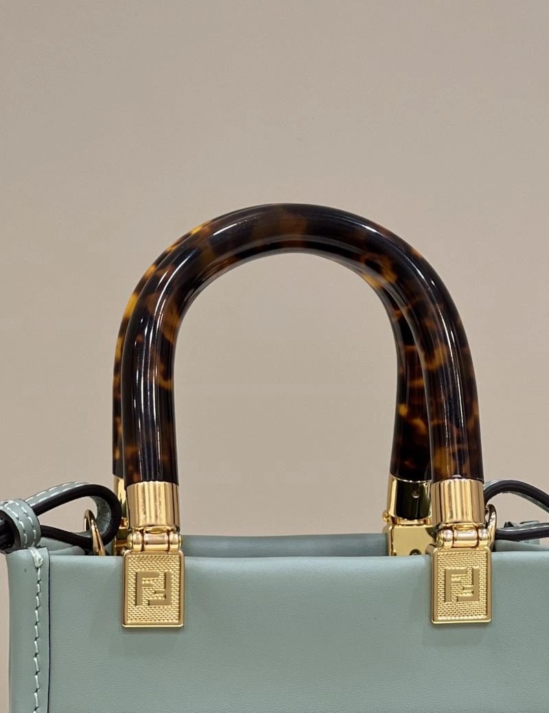 Fendi Shopping Bags UrbanChic 57433