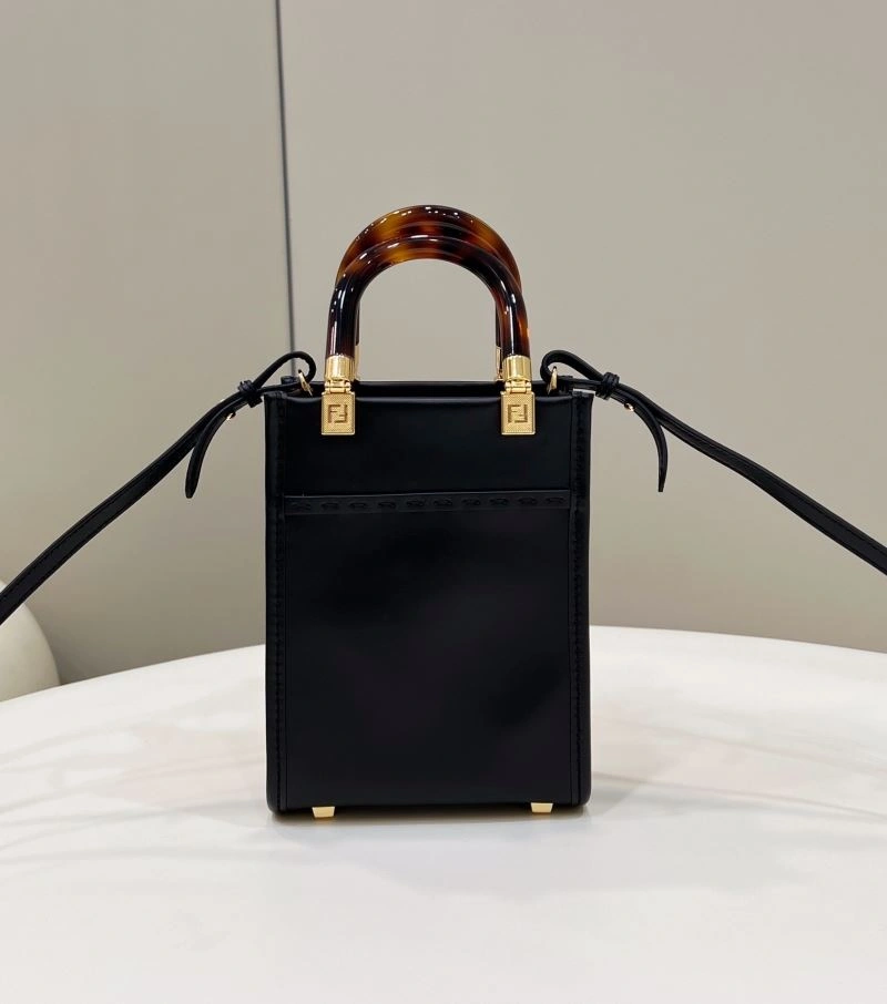 Fendi Shopping Bags Flexible 57456