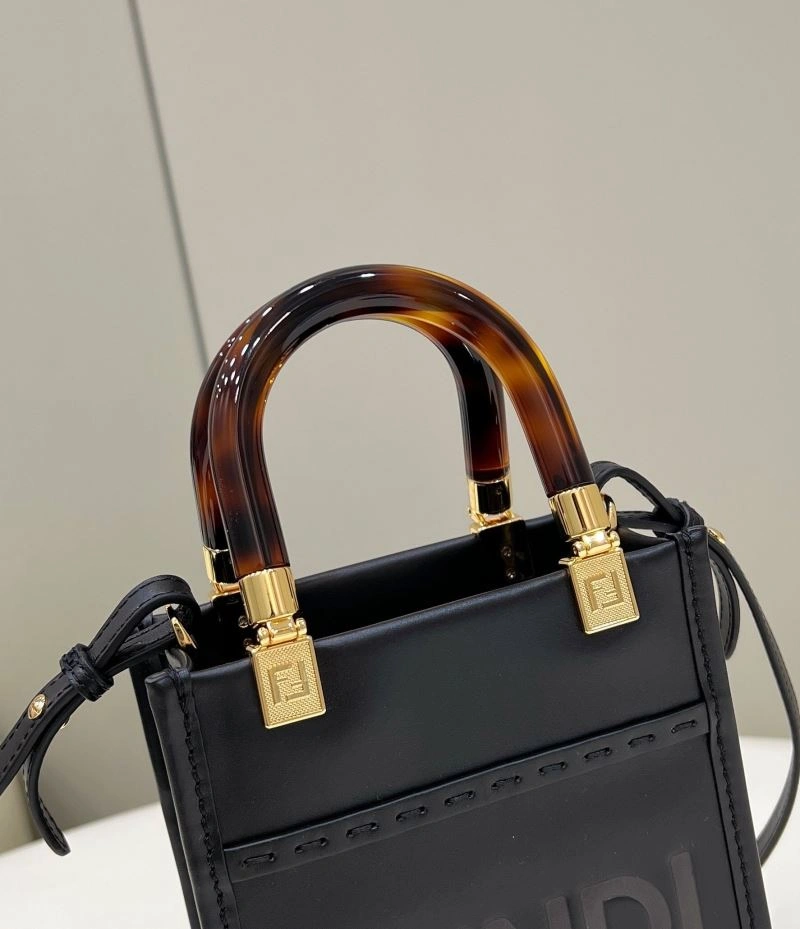 Fendi Shopping Bags Flexible 57456