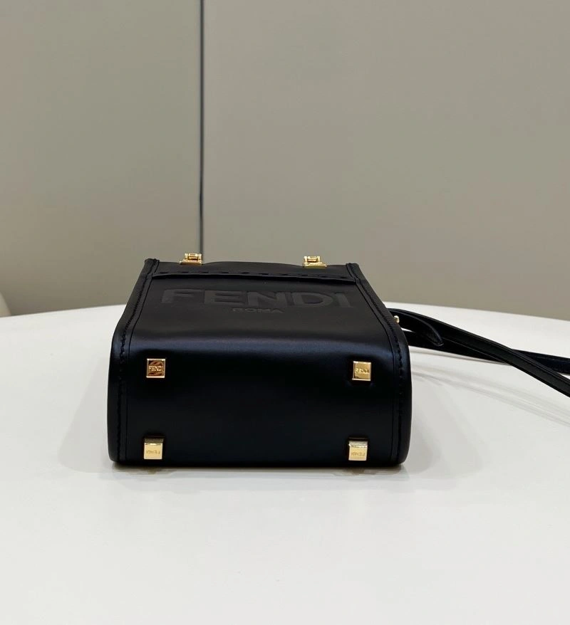 Fendi Shopping Bags Flexible 57456
