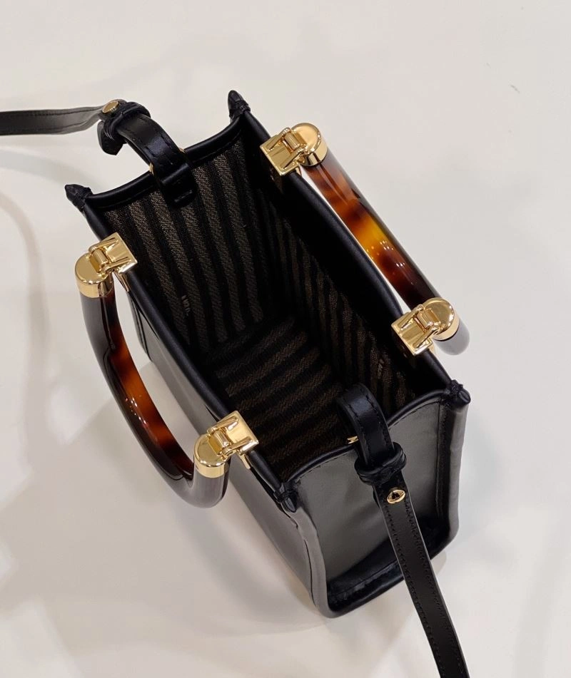 Fendi Shopping Bags Flexible 57456