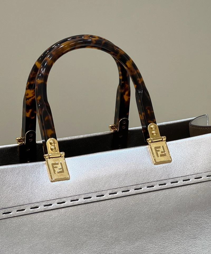 Fendi Shopping Bags Functional 57423