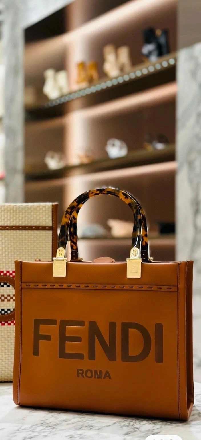 Fendi Shopping Bags QuickDry 57431