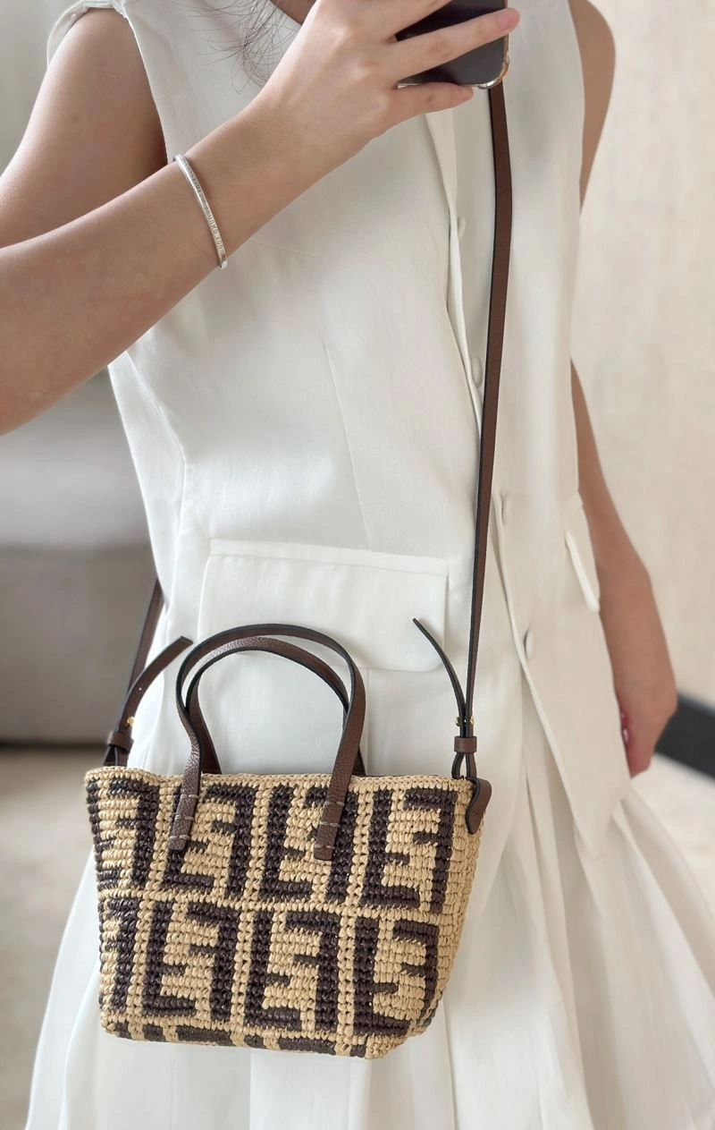 Fendi Shopping Bags Modern 57409