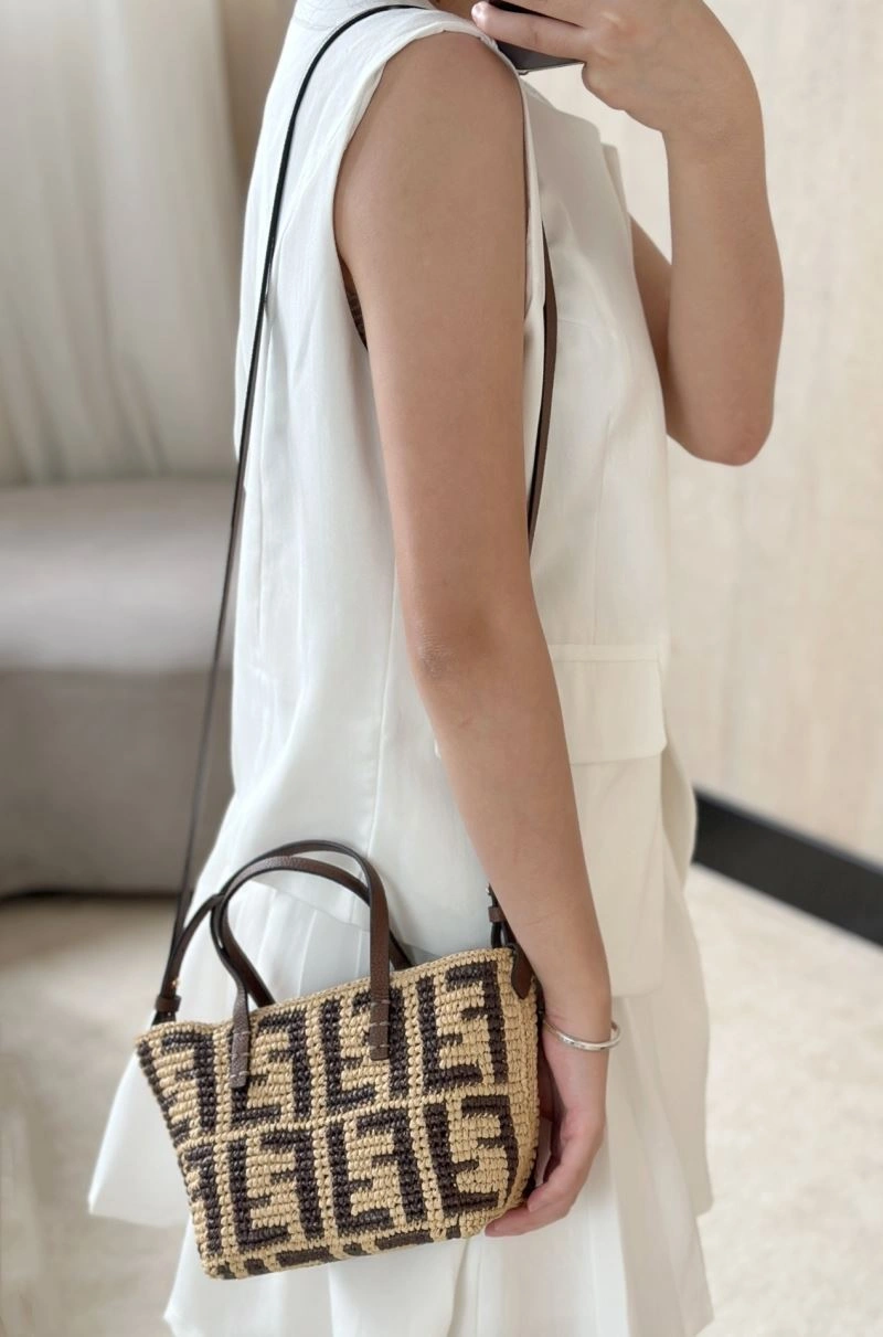 Fendi Shopping Bags Modern 57409