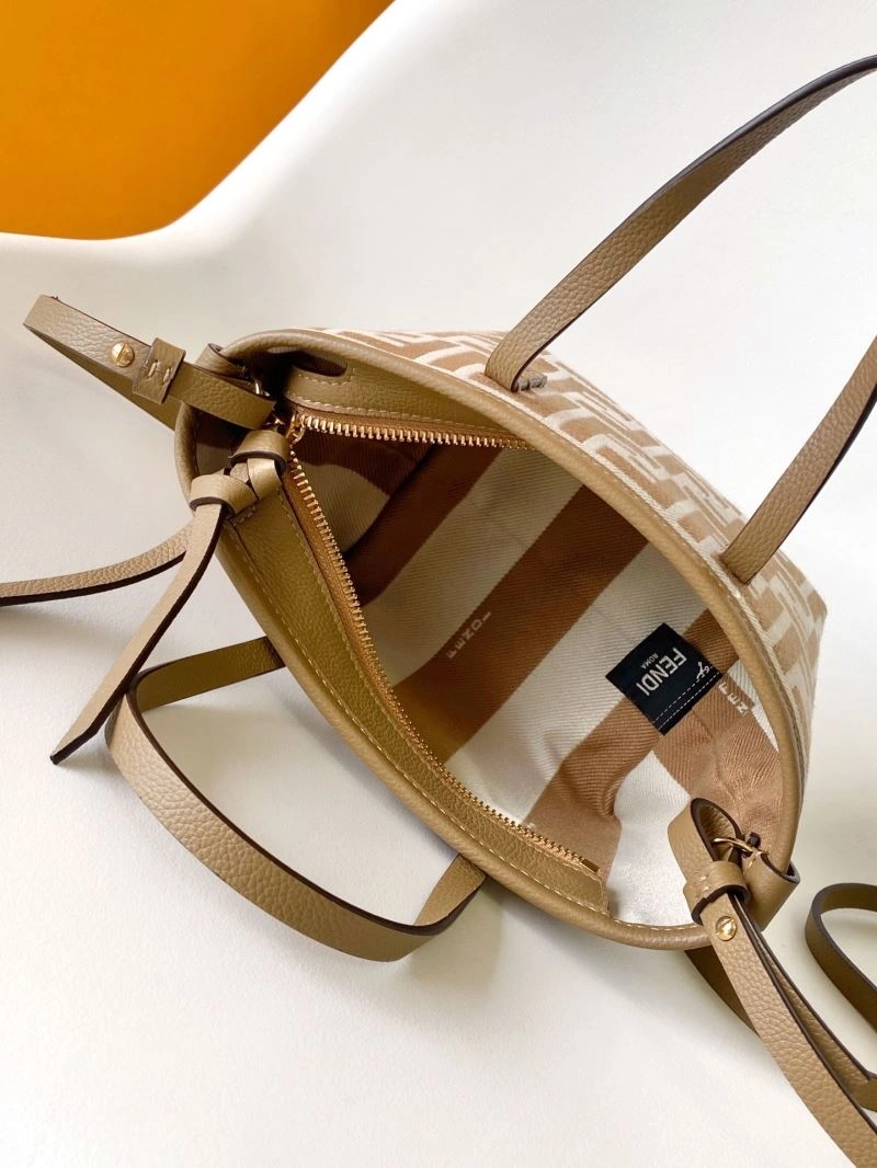 Fendi Shopping Bags AllSeason 57470