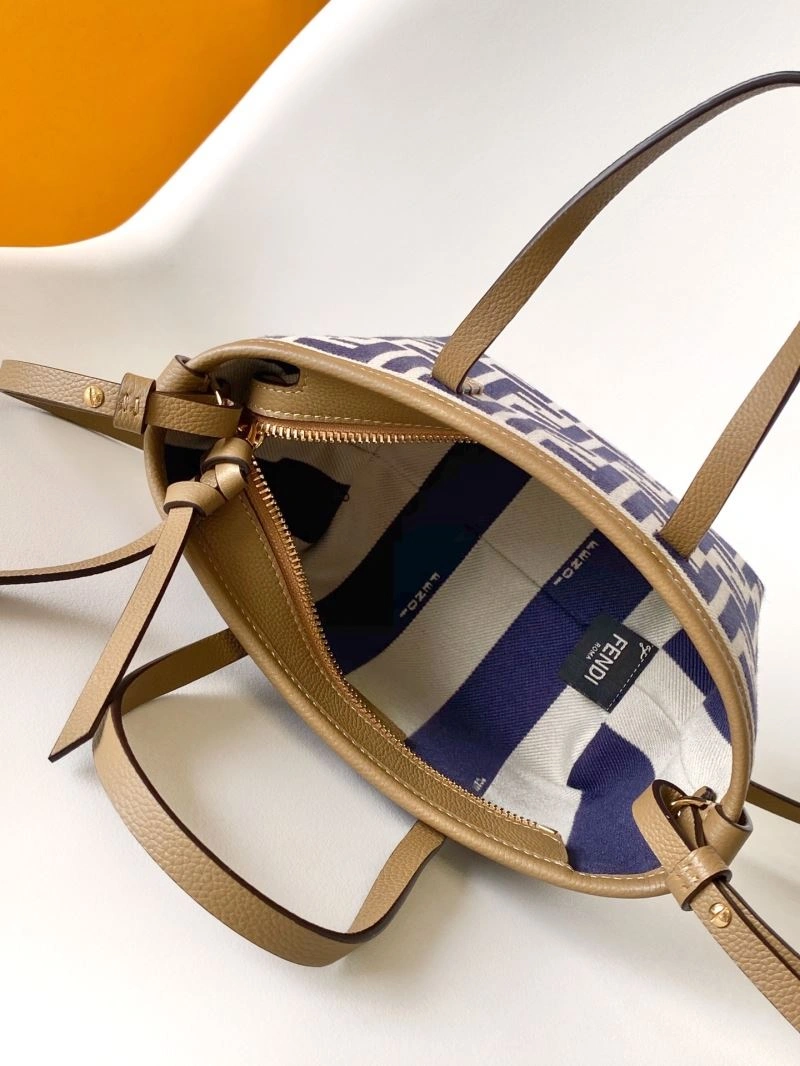 Fendi Shopping Bags Trendsetting 57407