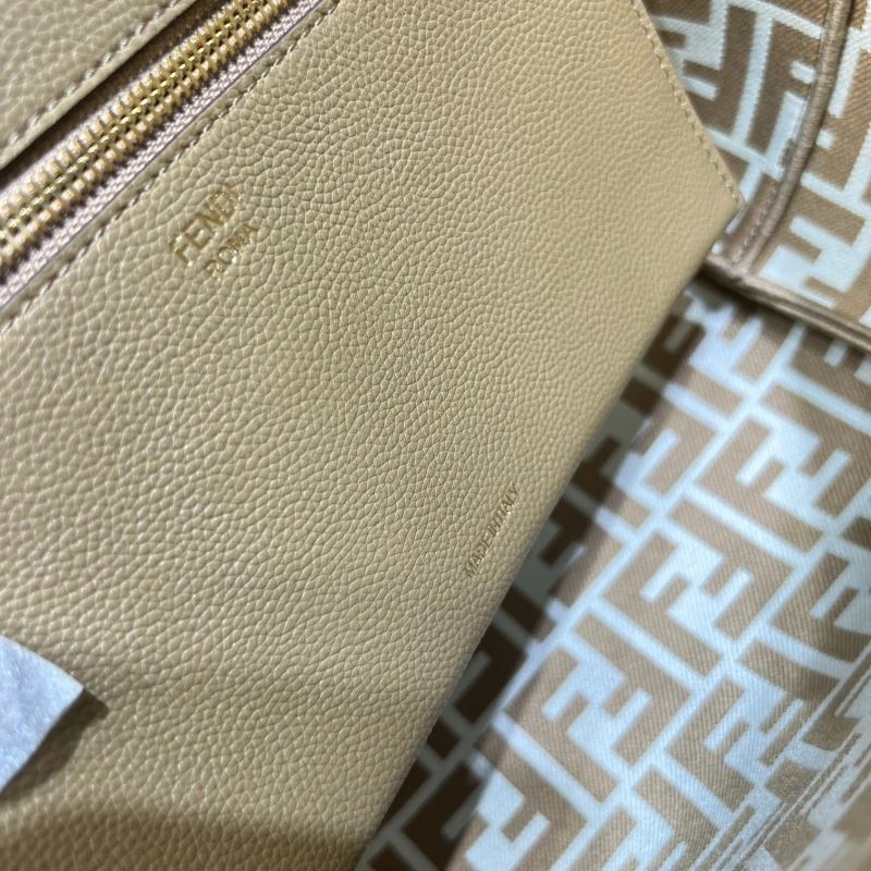 Fendi Shopping Bags StreetReady 57444
