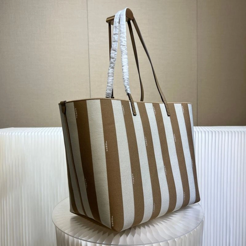 Fendi Shopping Bags Stretchable 57403