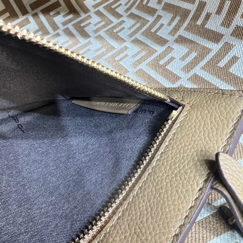 Fendi Shopping Bags Stretchable 57403
