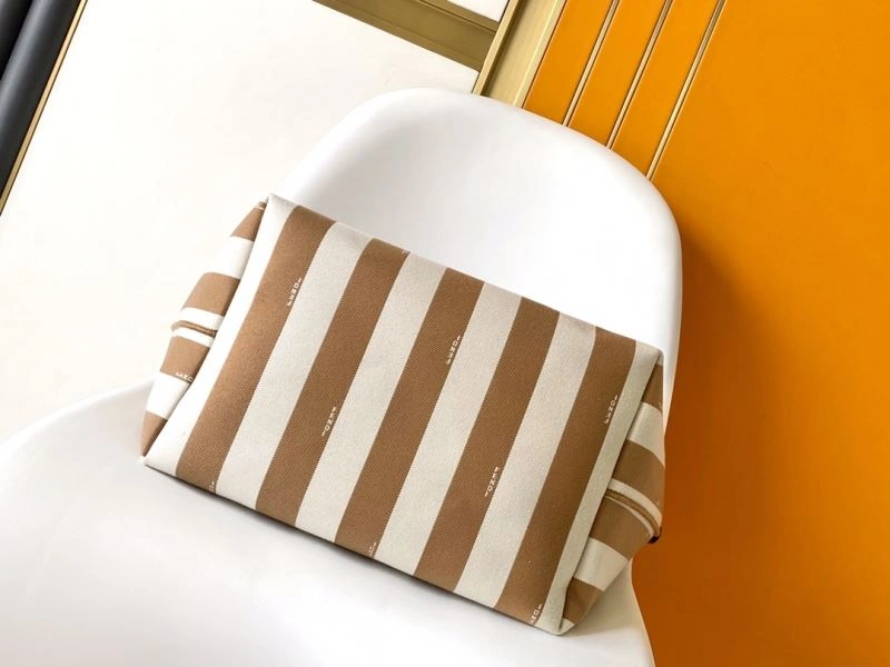 ZeroBulk Fendi Shopping Bags 57402