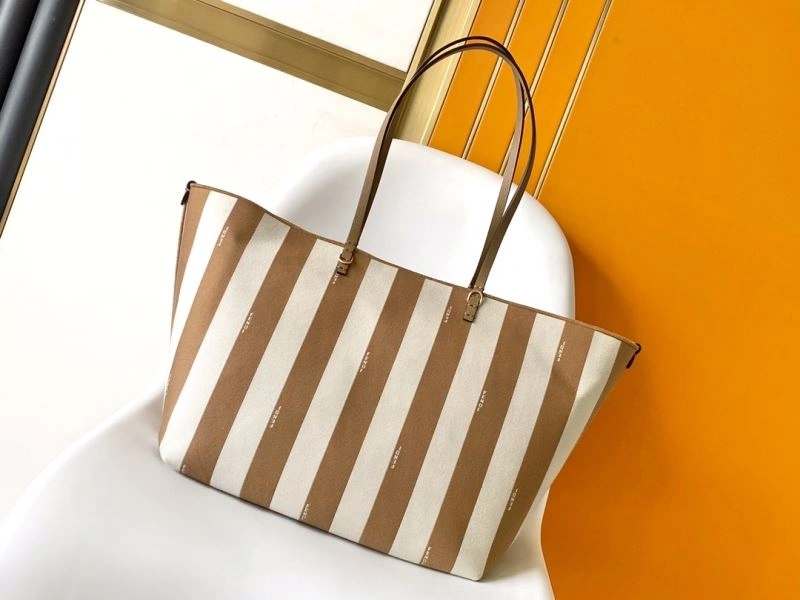 Fendi Shopping Bags Breathable 57401
