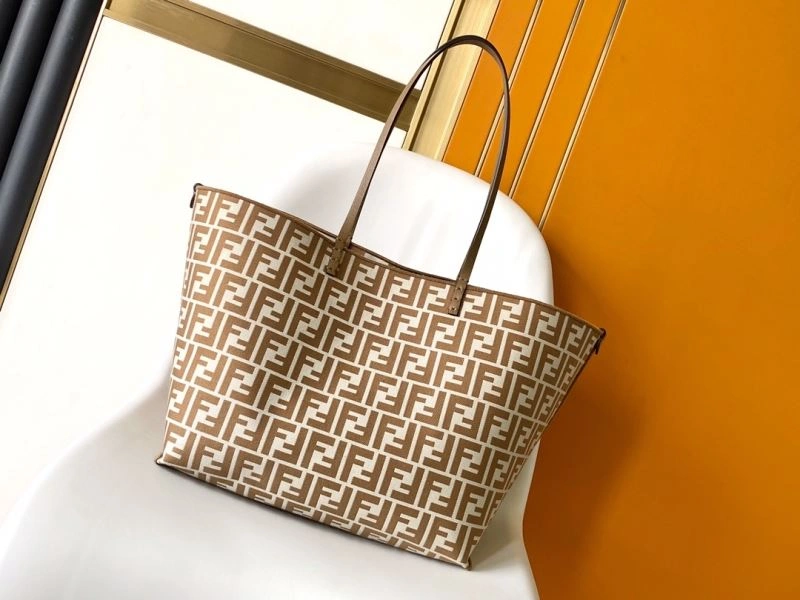 Fendi Shopping Bags Breathable 57401