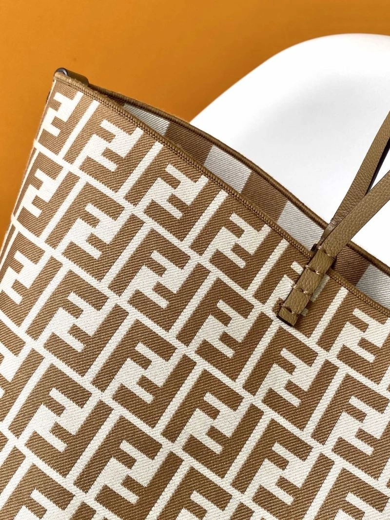 Fendi Shopping Bags Breathable 57401