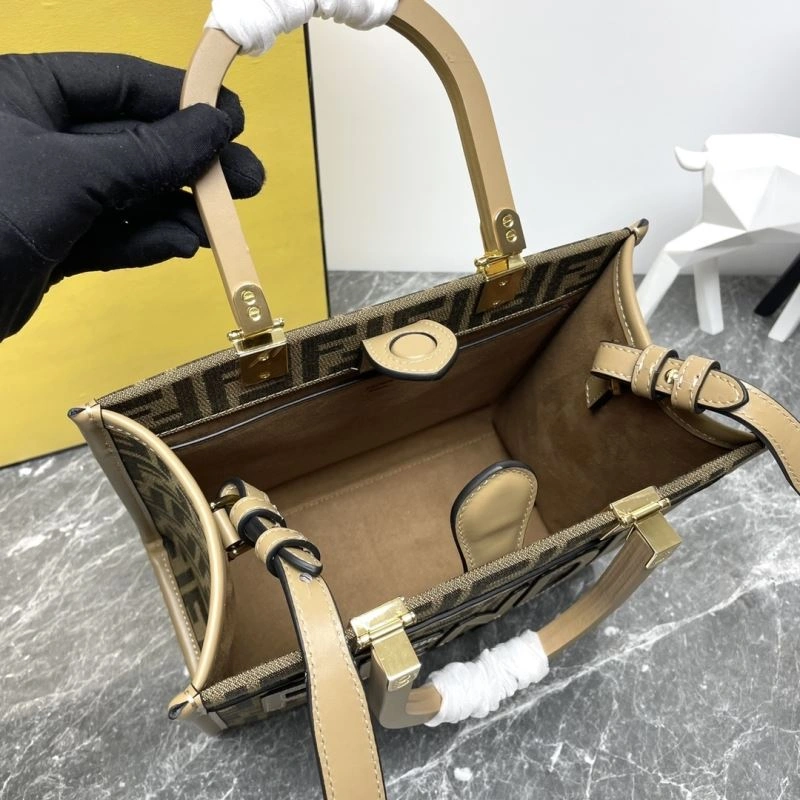 Fendi Shopping Bags Reliable 57395