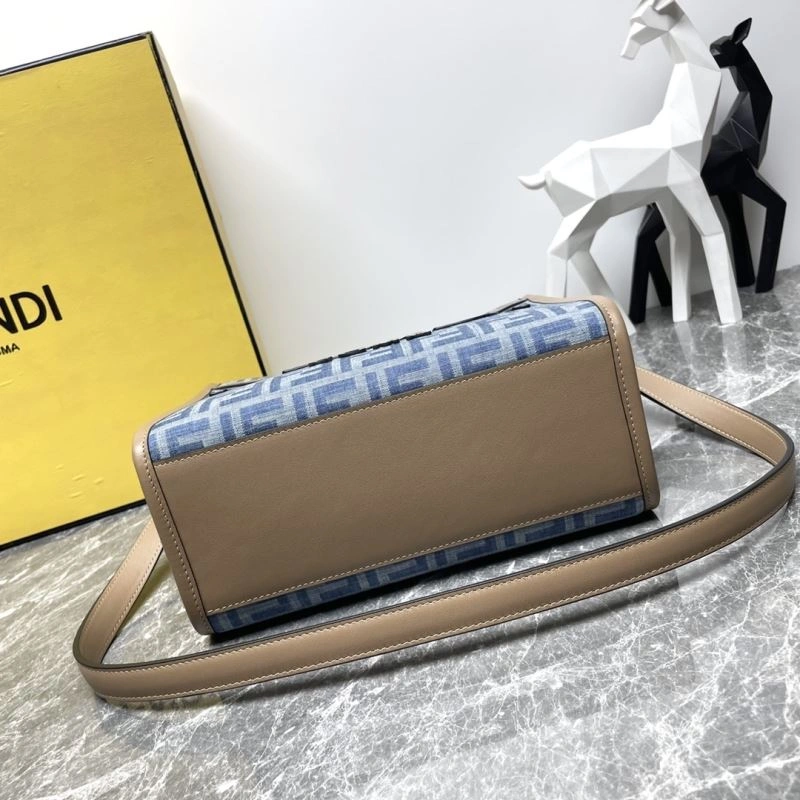 Fendi Shopping Bags Vibrant 57397