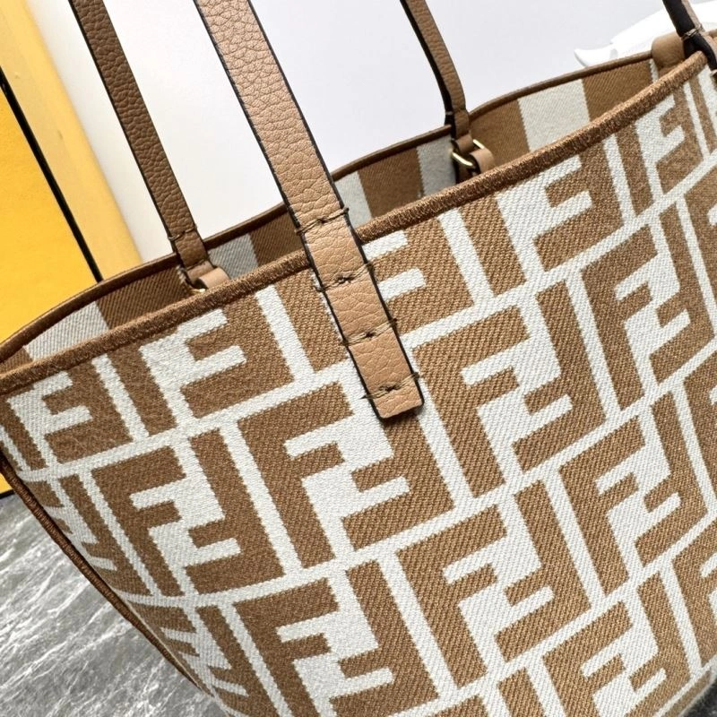 Thermal Fendi Shopping Bags 57391
