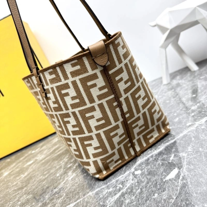 Thermal Fendi Shopping Bags 57391
