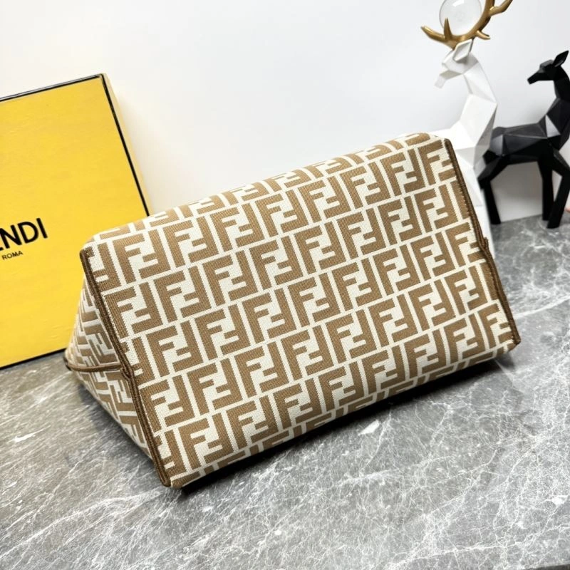 Functional Fendi Shopping Bags 57392