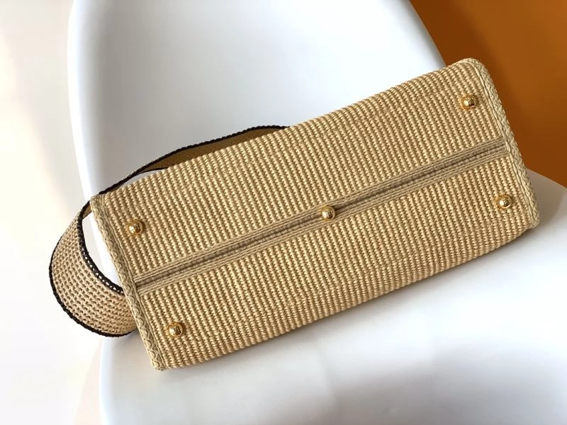 Lightweight Fendi Shopping Bags 57389
