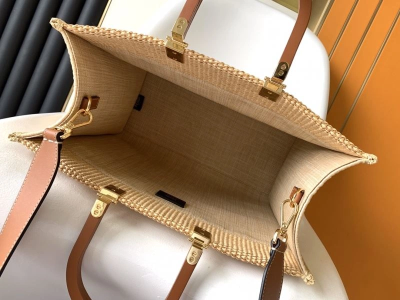 Flexible Fendi Shopping Bags 57390