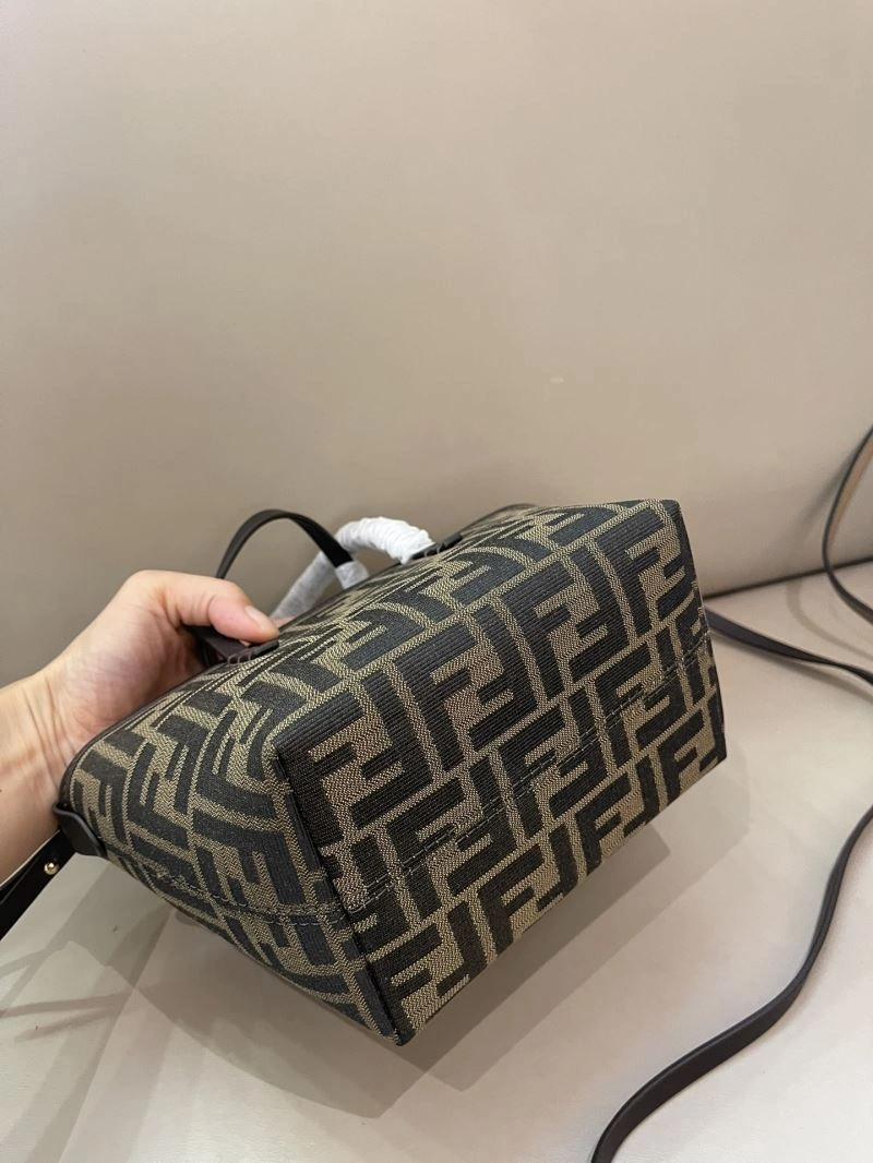 Comfortable Fendi Shopping Bags 57384