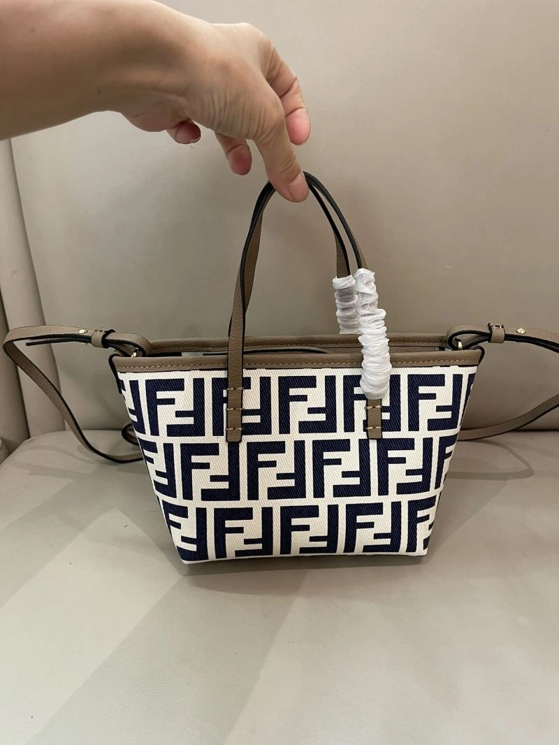 Fendi Shopping Bags TravelReady 57387