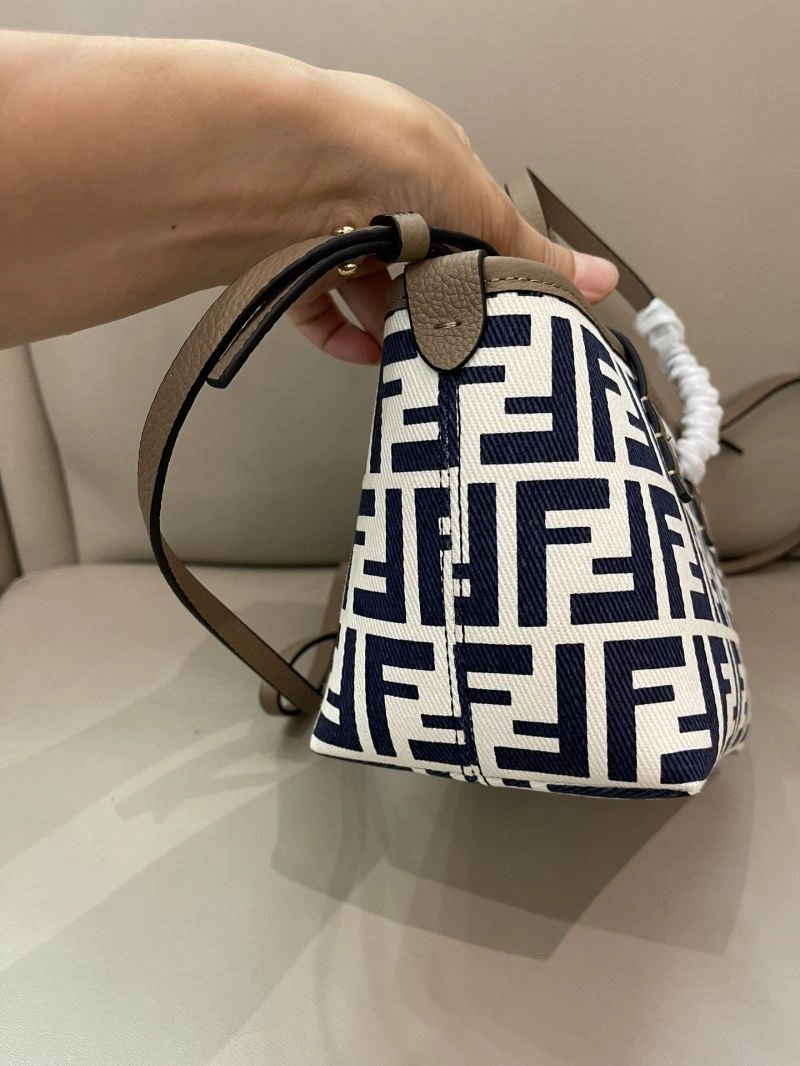Fendi Shopping Bags TravelReady 57387