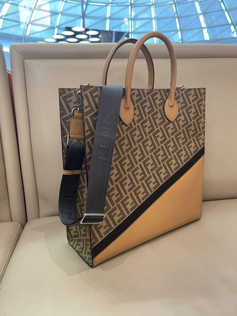 Fendi Shopping Bags Resilient 57414