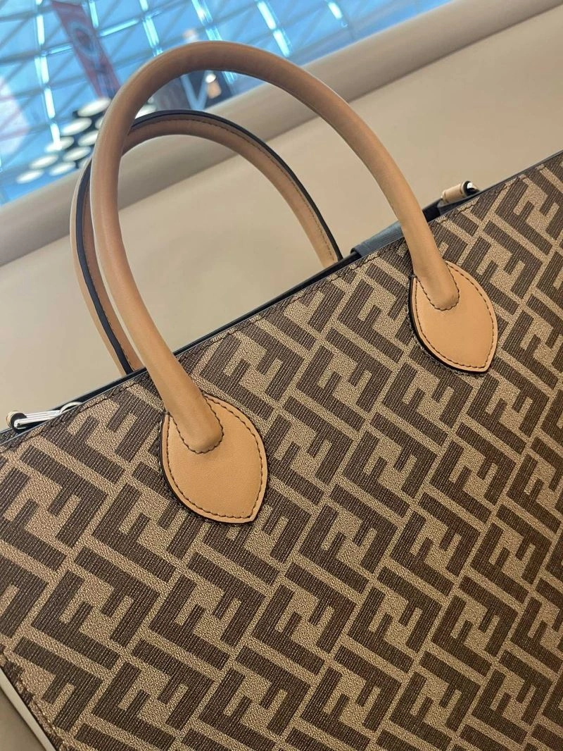 Fendi Shopping Bags Resilient 57414