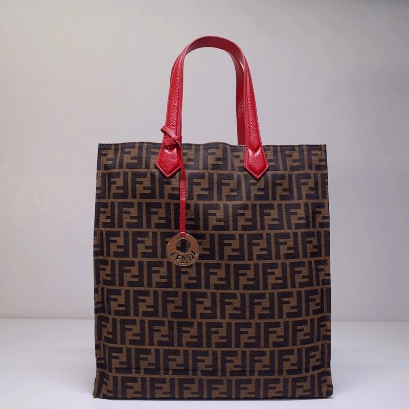 Sporty Fendi Shopping Bags 59297
