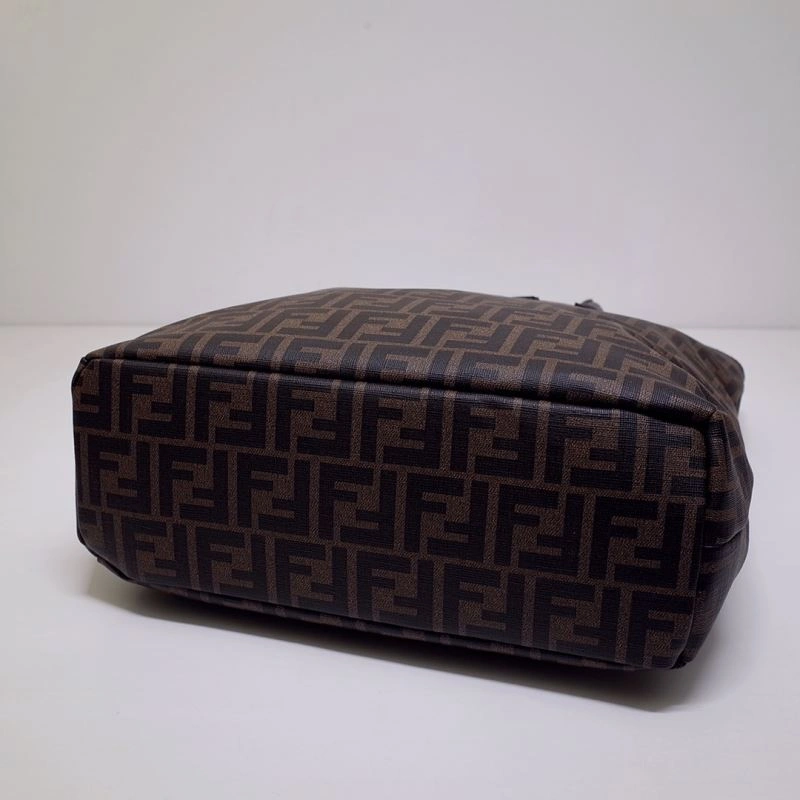 Minimalist Fendi Shopping Bags 59283
