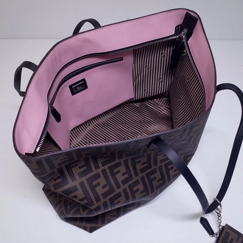 Fendi Shopping Bags WeatherProof 59317