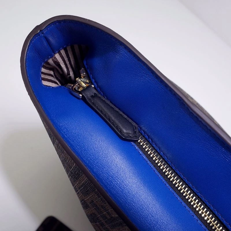 Comfortable Fendi Shopping Bags 59320